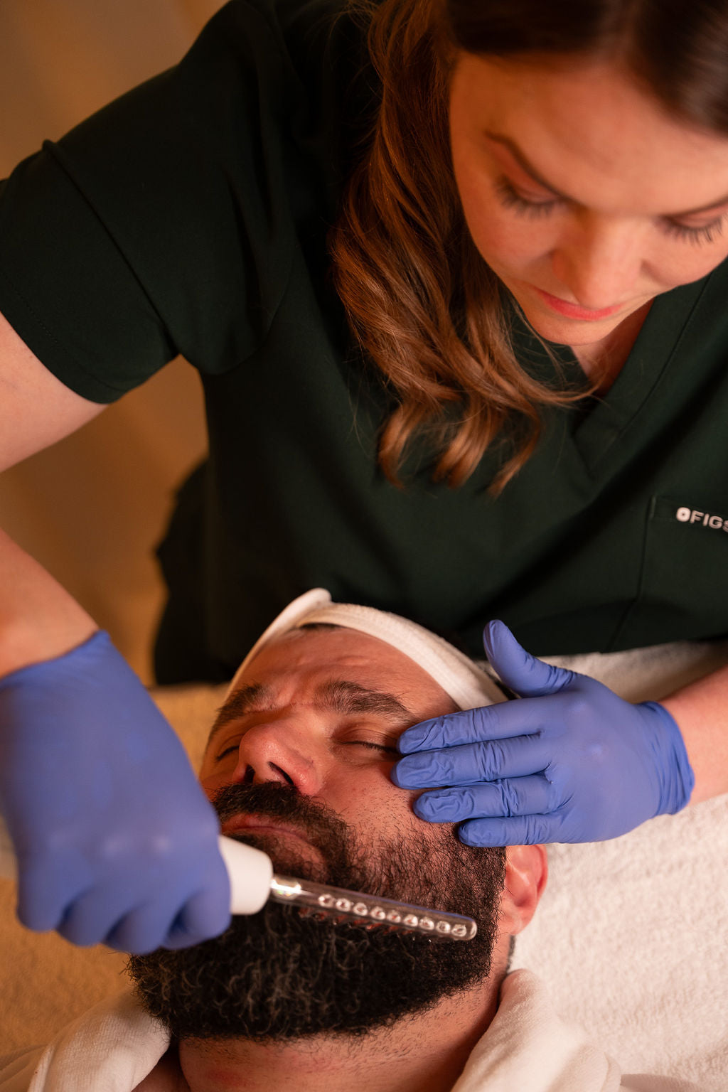 Gentlemen’s Facial